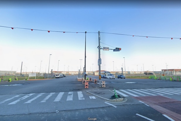 仲間由紀恵さん、沖縄の軍用地投資で「7000万円」の稼ぎ 税金はどうなる?