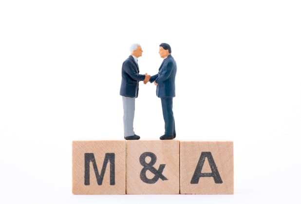 日本一TVに出るスーパー「アキダイ」が業界大手の傘下に。会社と従業員の未来を守るM&Aとは