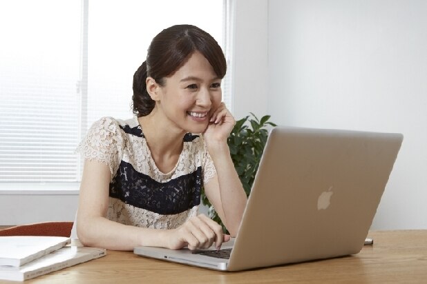 収入が足りず、会社に内緒で「チャットレディ」の副業ーーバレずに納税できないか？