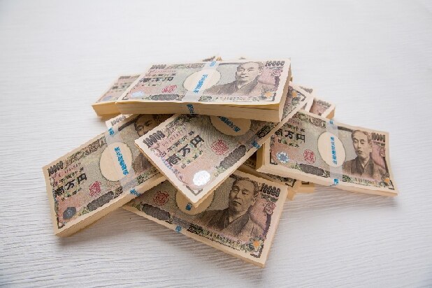 脱税減らすため「1万円札を廃止せよ」ロゴフ教授の主張…本当にやったらどうなる？