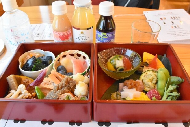 新幹線なら30分の「軽井沢ー長野」、観光列車ろくもんで信州の美味をじっくり堪能してみた