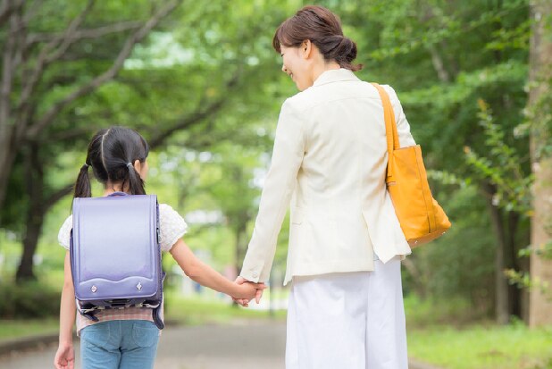 未婚ひとり親を「いじめる」税制、ようやく見直し　寡婦（夫）控除の対象拡大へ