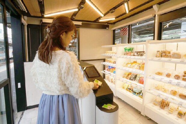 JR赤羽駅の「無人ストア」初日はオープン前から行列　新しい買い物体験に期待
