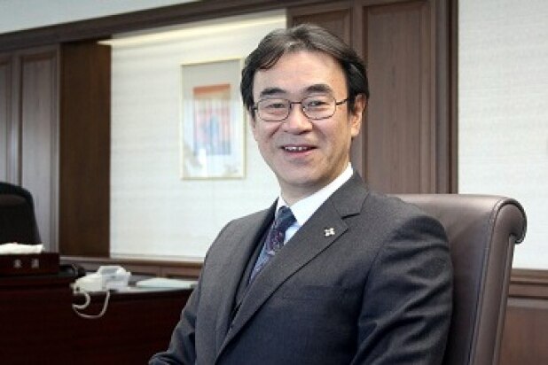 賭け麻雀の黒川氏、税金問題から逃げられるか　もうけが20万円以下でも住民税の申告義務
