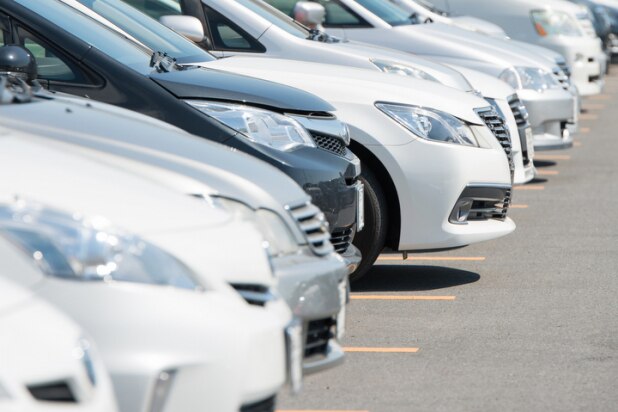 コロナ経済対策、自動車の税金を下げられるか　燃料系の税金や重量税は本当に必要？